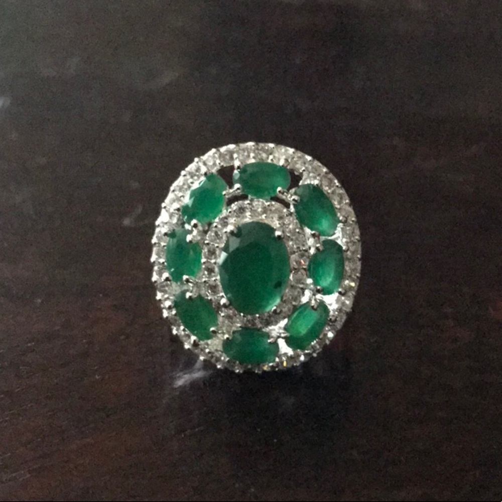 .925 Sterling Silver White Sapphire Emerald Ring - Picture 4 of 5